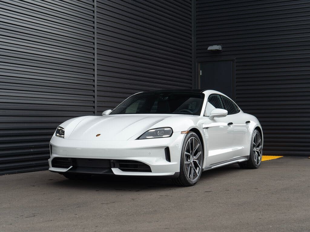2026 Porsche Taycan