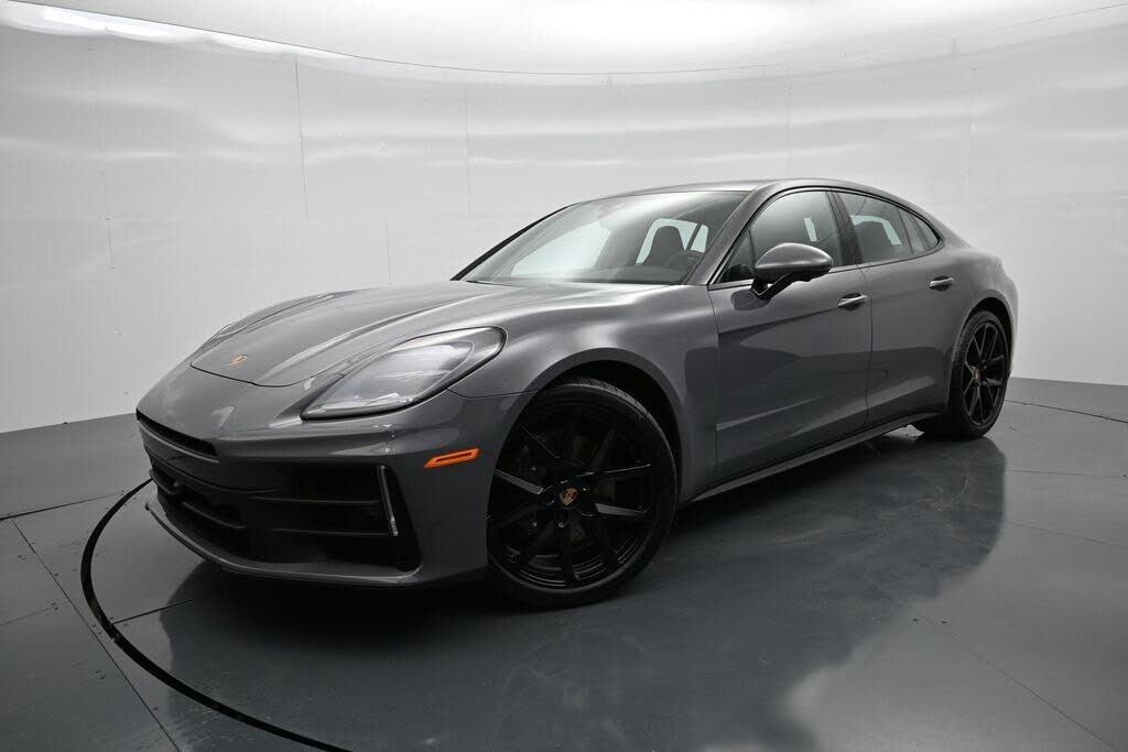 2026 Porsche Panamera