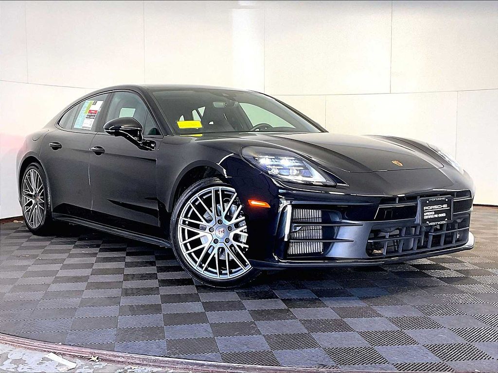 2026 Porsche Panamera