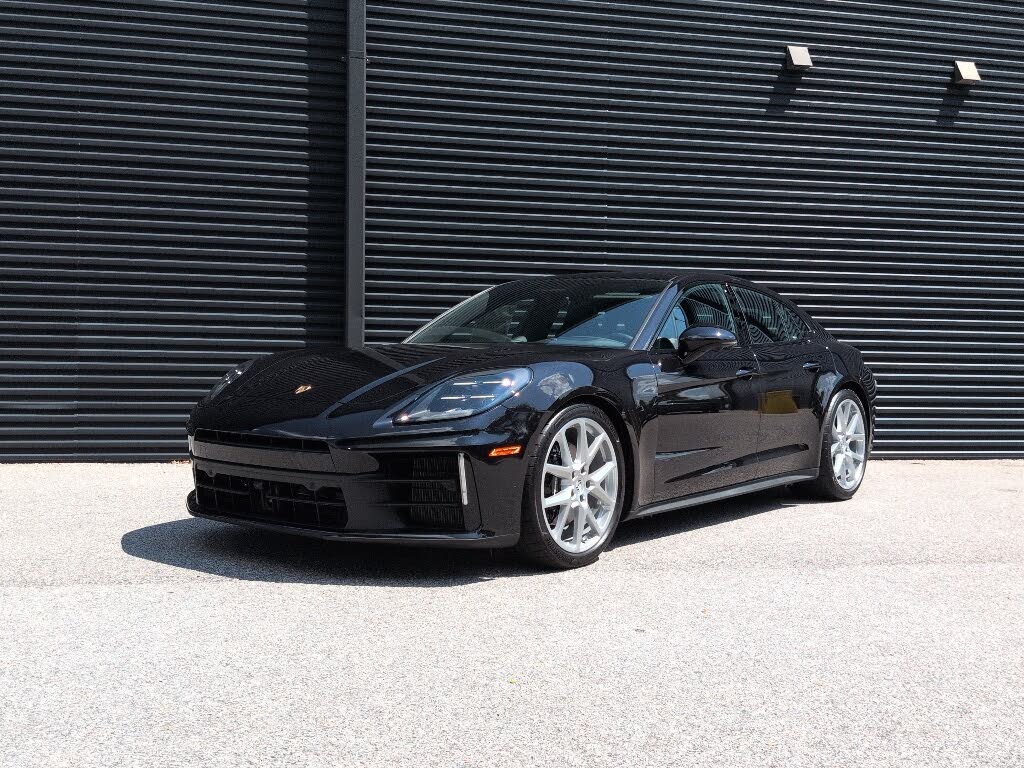 2026 Porsche Panamera