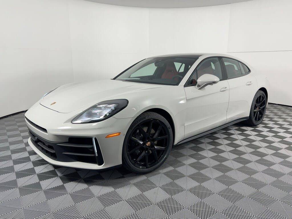 2026 Porsche Panamera