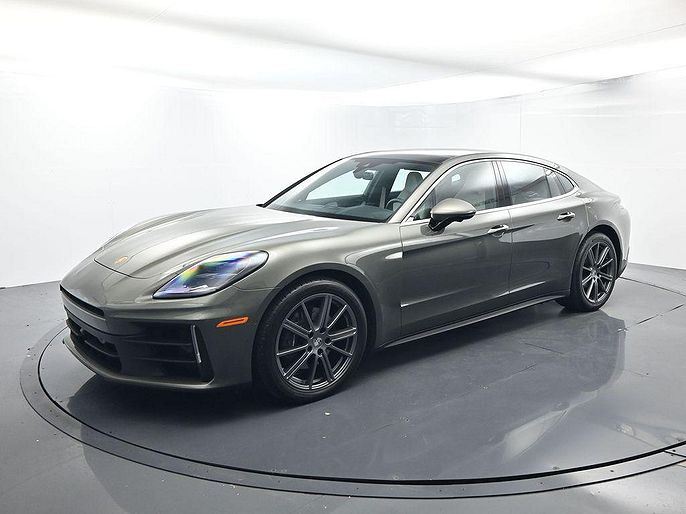 2026 Porsche Panamera