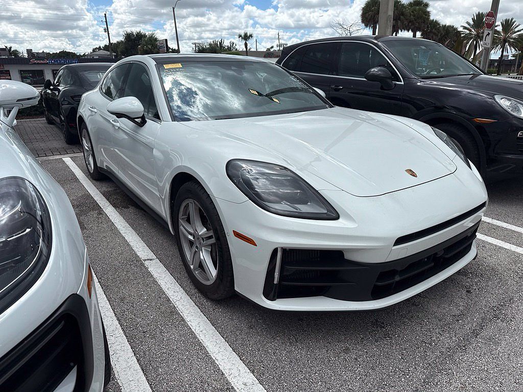 2025 Porsche Panamera