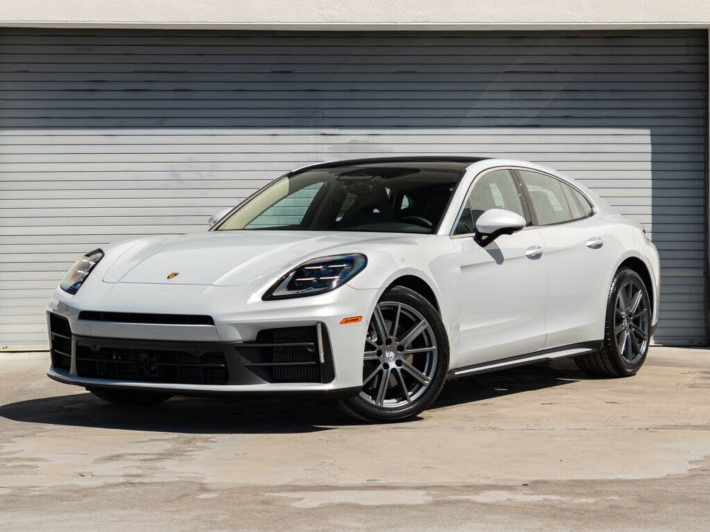 2026 Porsche Panamera