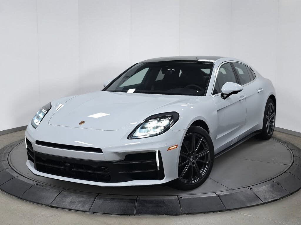 2025 Porsche Panamera