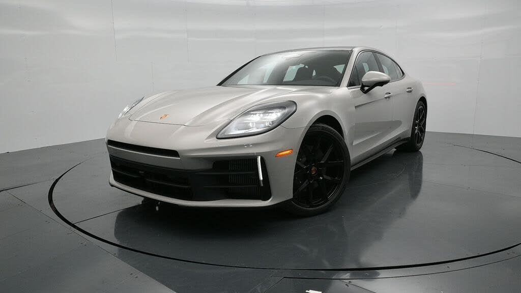 2026 Porsche Panamera