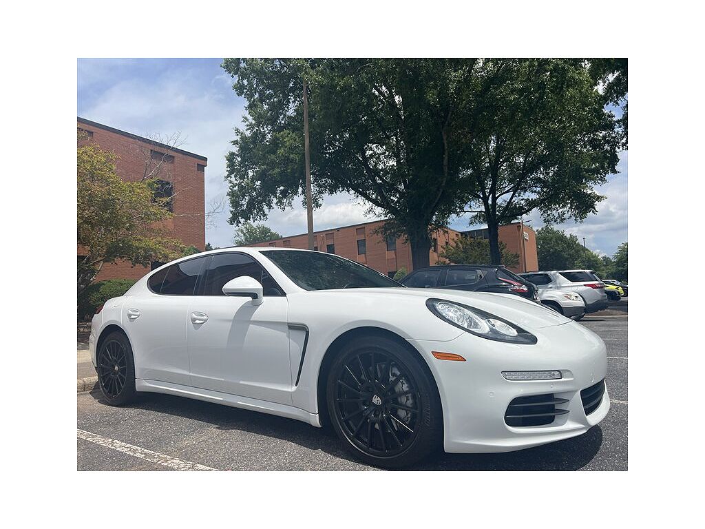 2015 Porsche Panamera S