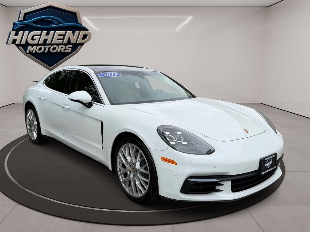 2018 Porsche Panamera 4S