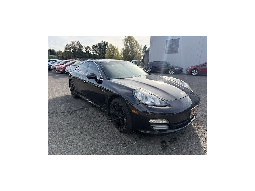 2011 Porsche Panamera 4S
