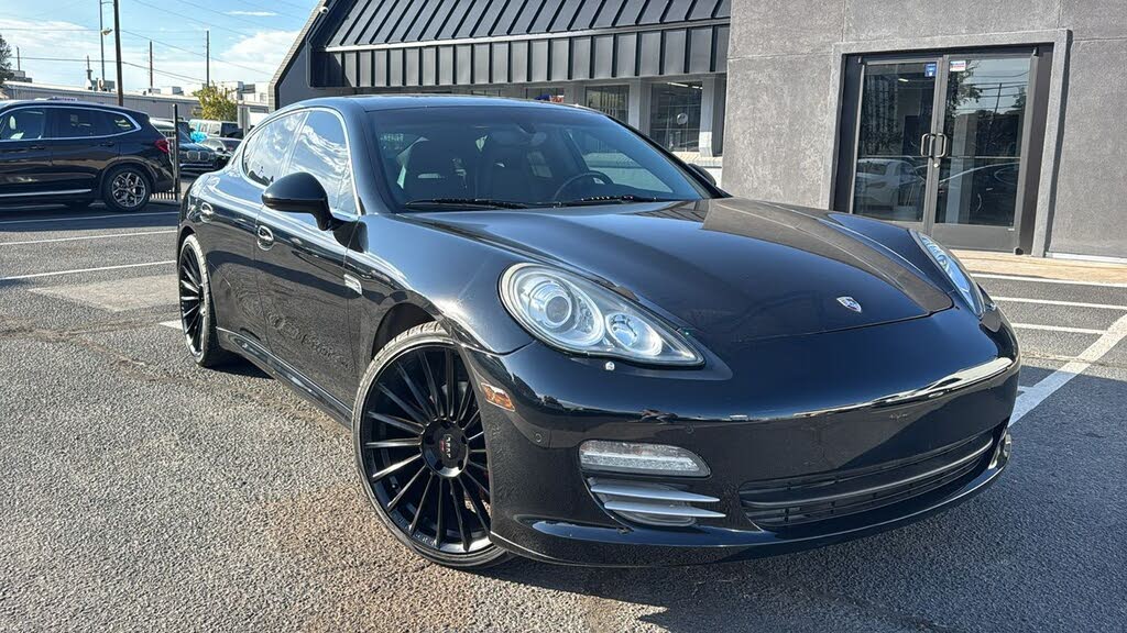 2011 Porsche Panamera 4S