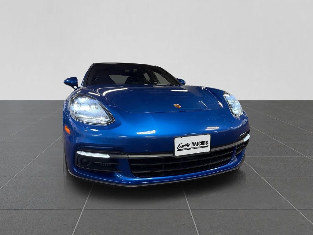 2017 Porsche Panamera 4S
