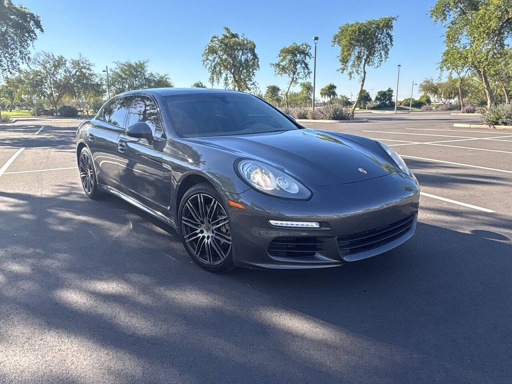 2015 Porsche Panamera 4S