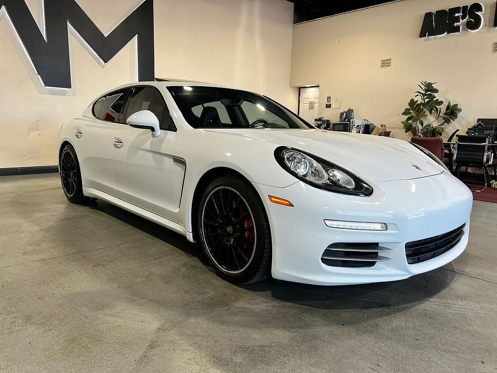 2015 Porsche Panamera S