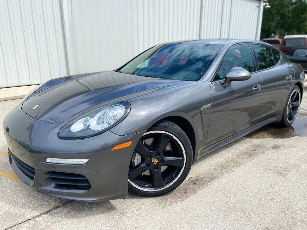 2015 Porsche Panamera S