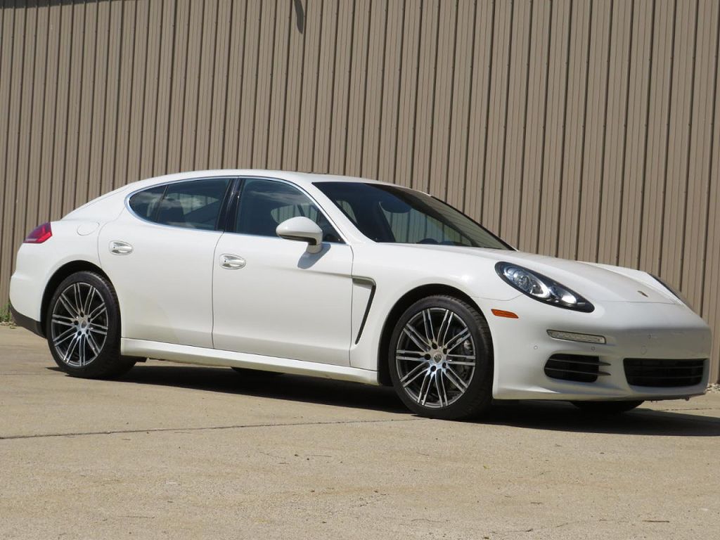 2015 Porsche Panamera S