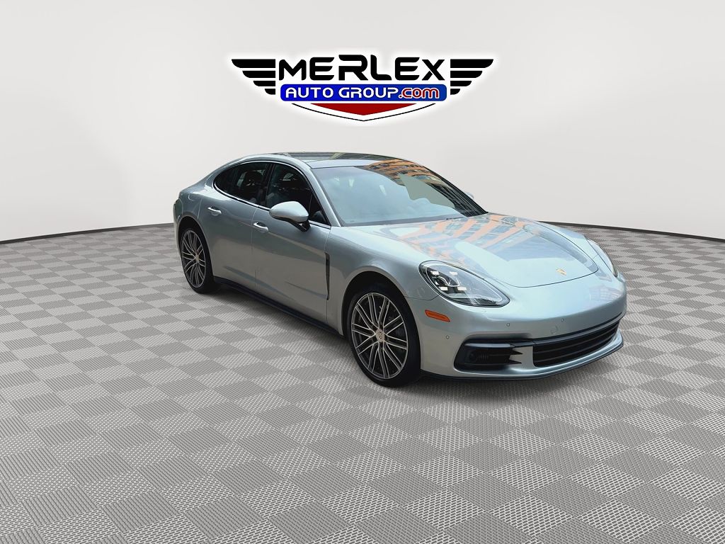 2018 Porsche Panamera