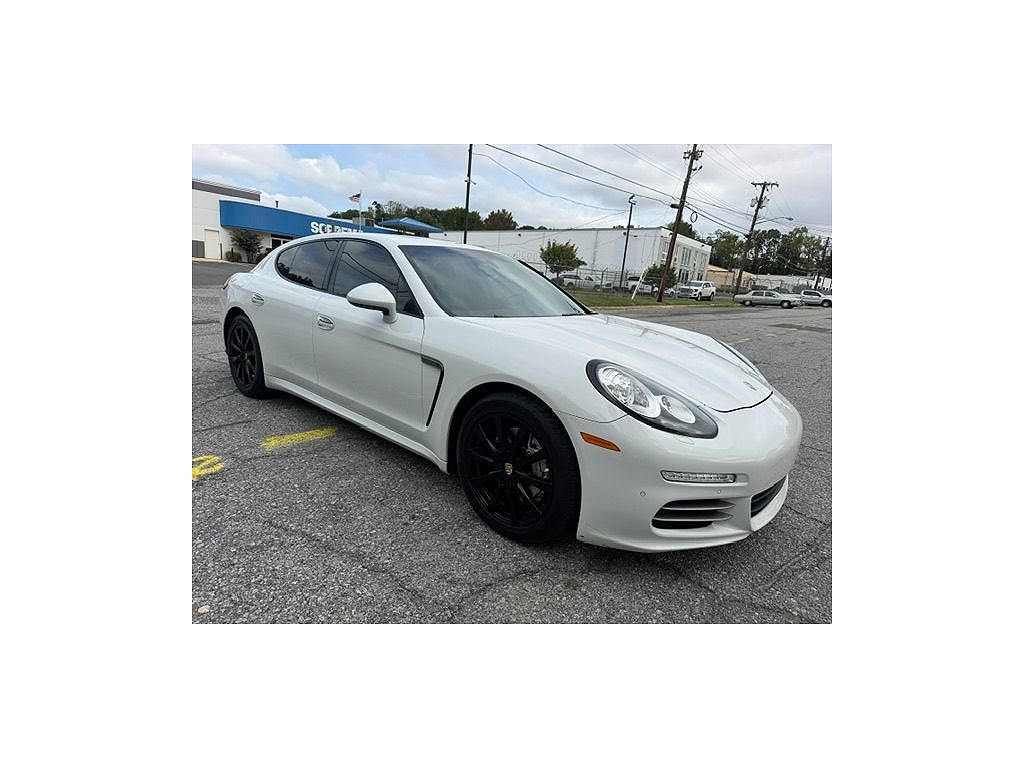 2014 Porsche Panamera 4S