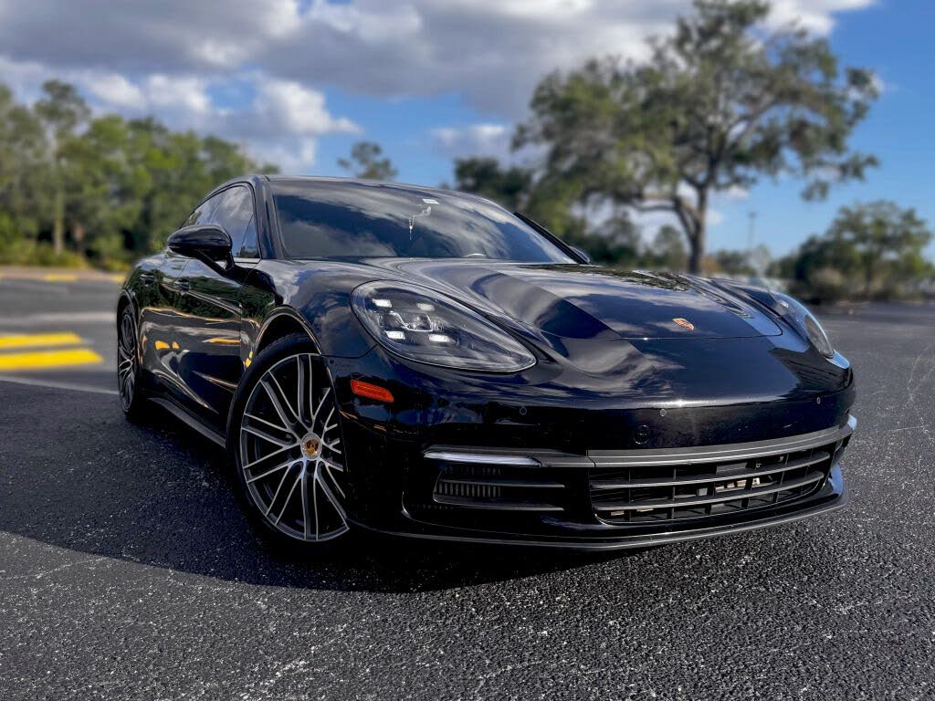 2018 Porsche Panamera 4S