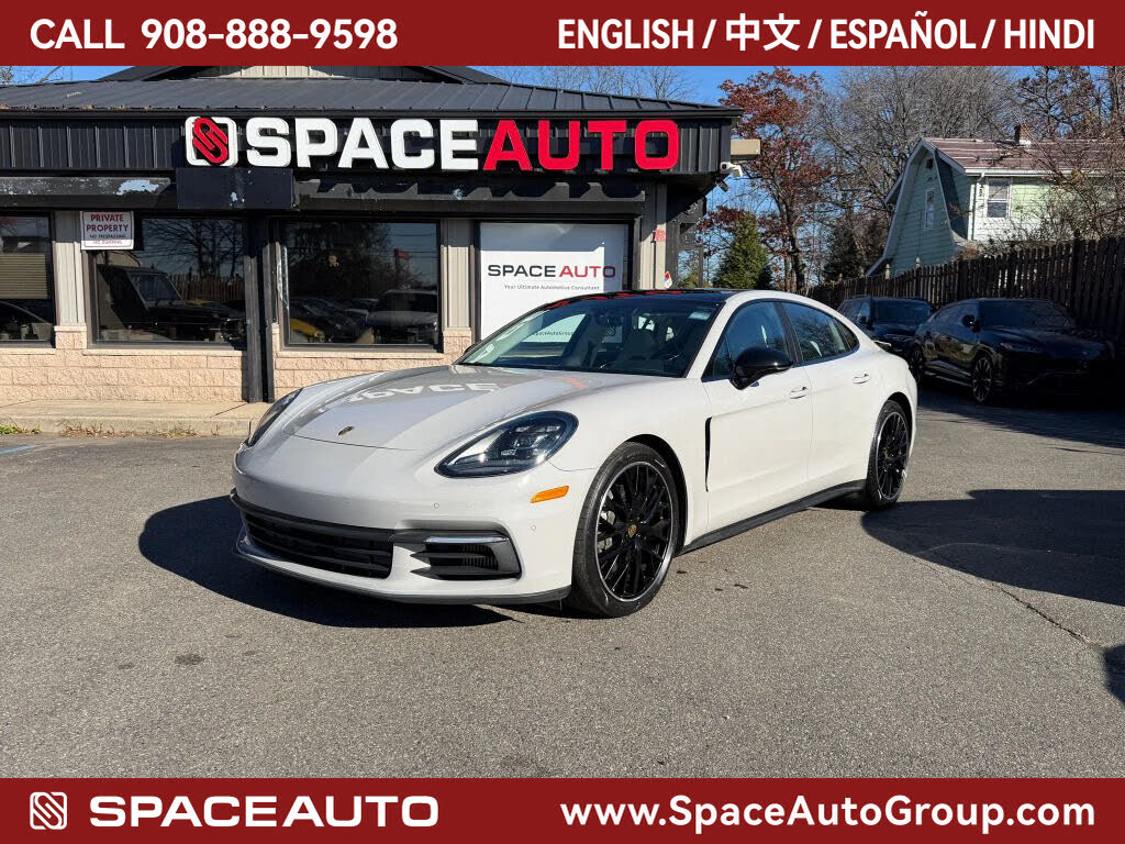 2018 Porsche Panamera 4S