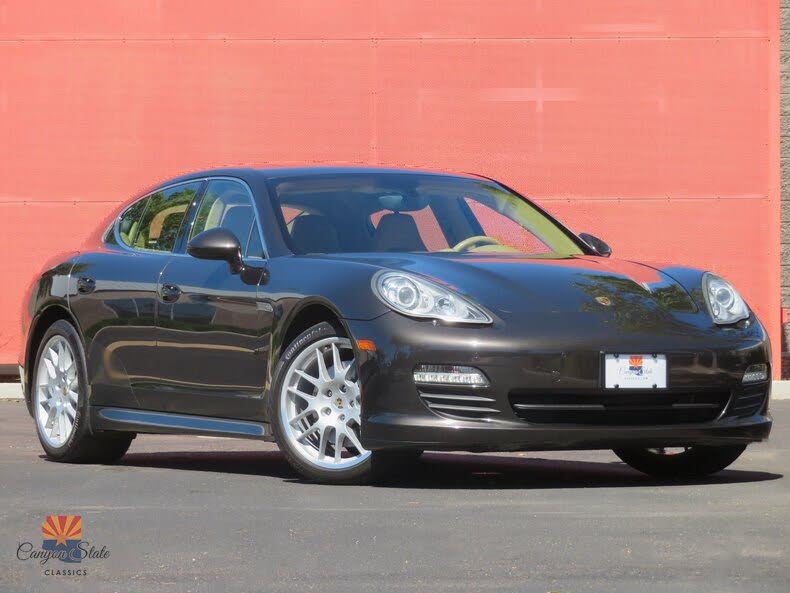 2010 Porsche Panamera 4S