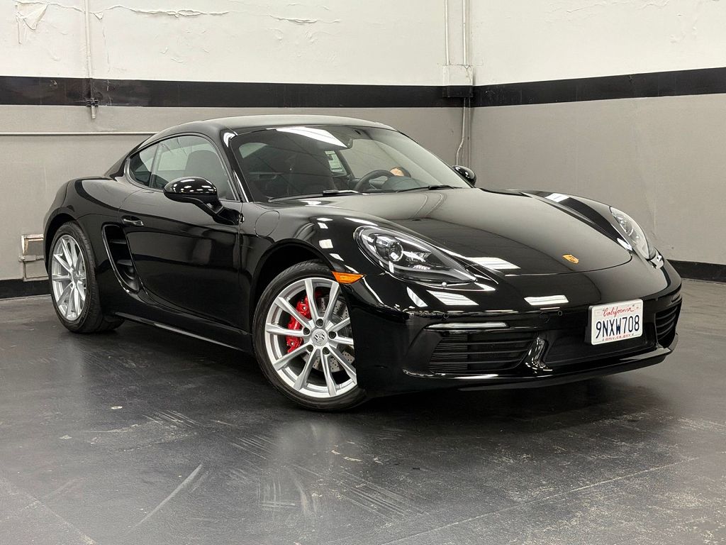 2024 Porsche 718 Cayman S