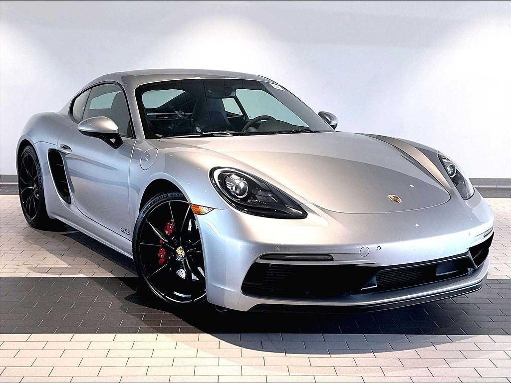 2018 Porsche 718 Cayman GTS Coupe