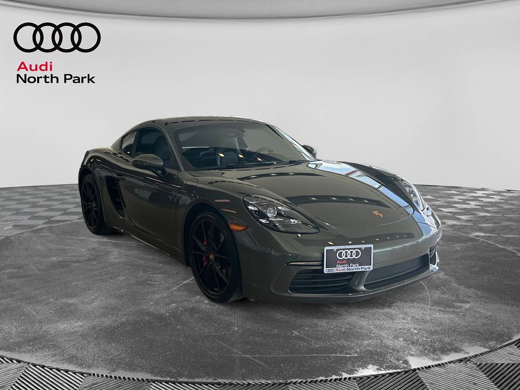 2025 Porsche 718 Cayman S