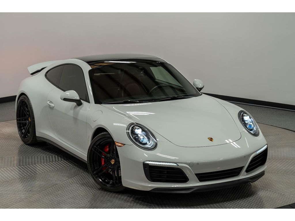 2018 Porsche 911 Carrera S