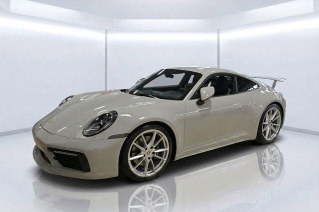 2024 Porsche 911 Carrera 4 GTS