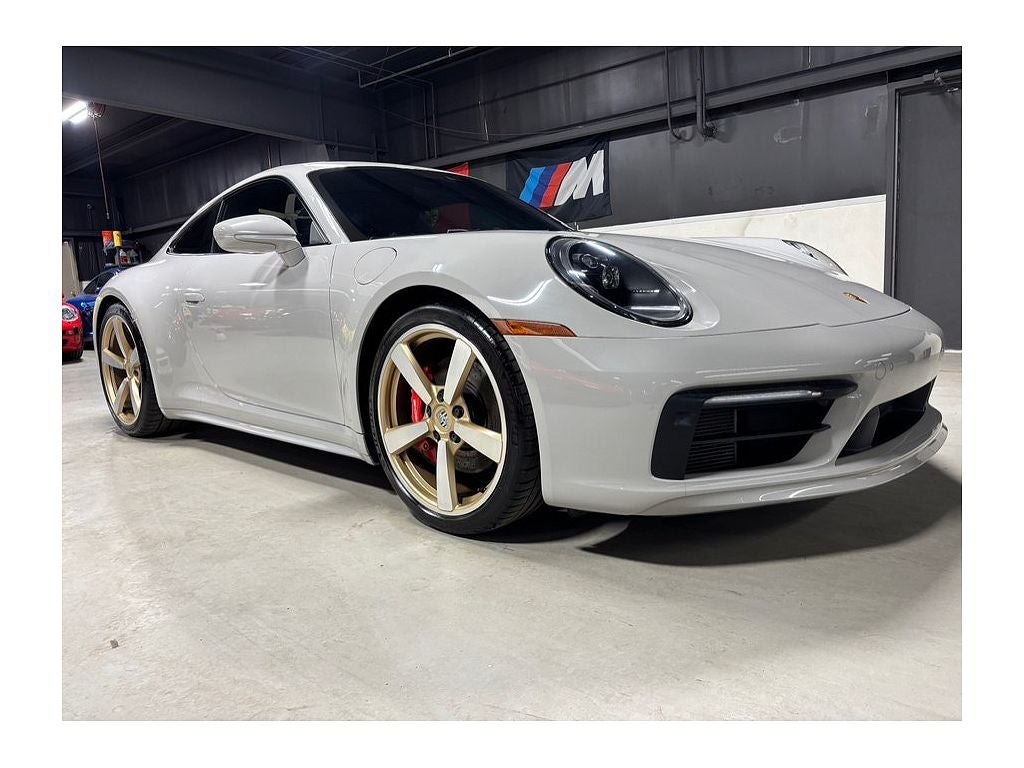 2020 Porsche 911 Carrera S