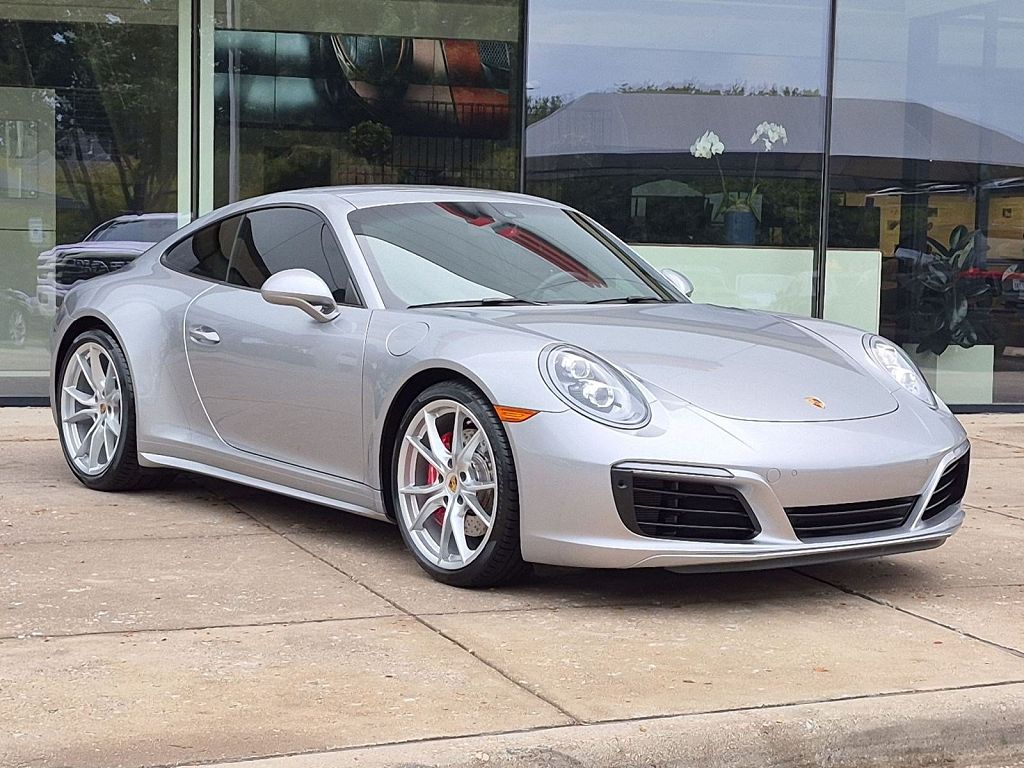 2019 Porsche 911 Carrera S