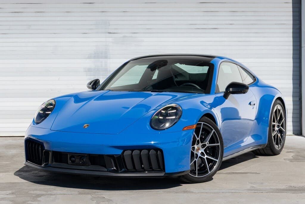2025 Porsche 911 Carrera GTS