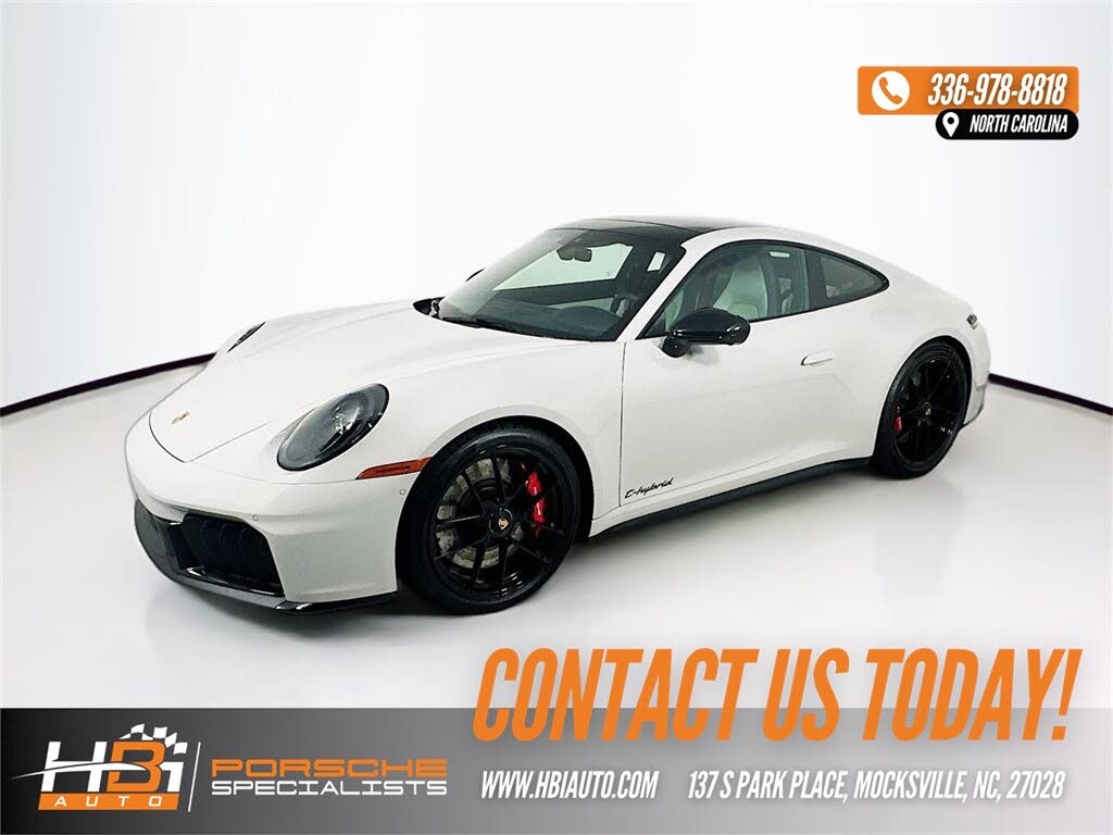 2026 Porsche 911 Carrera 4 GTS