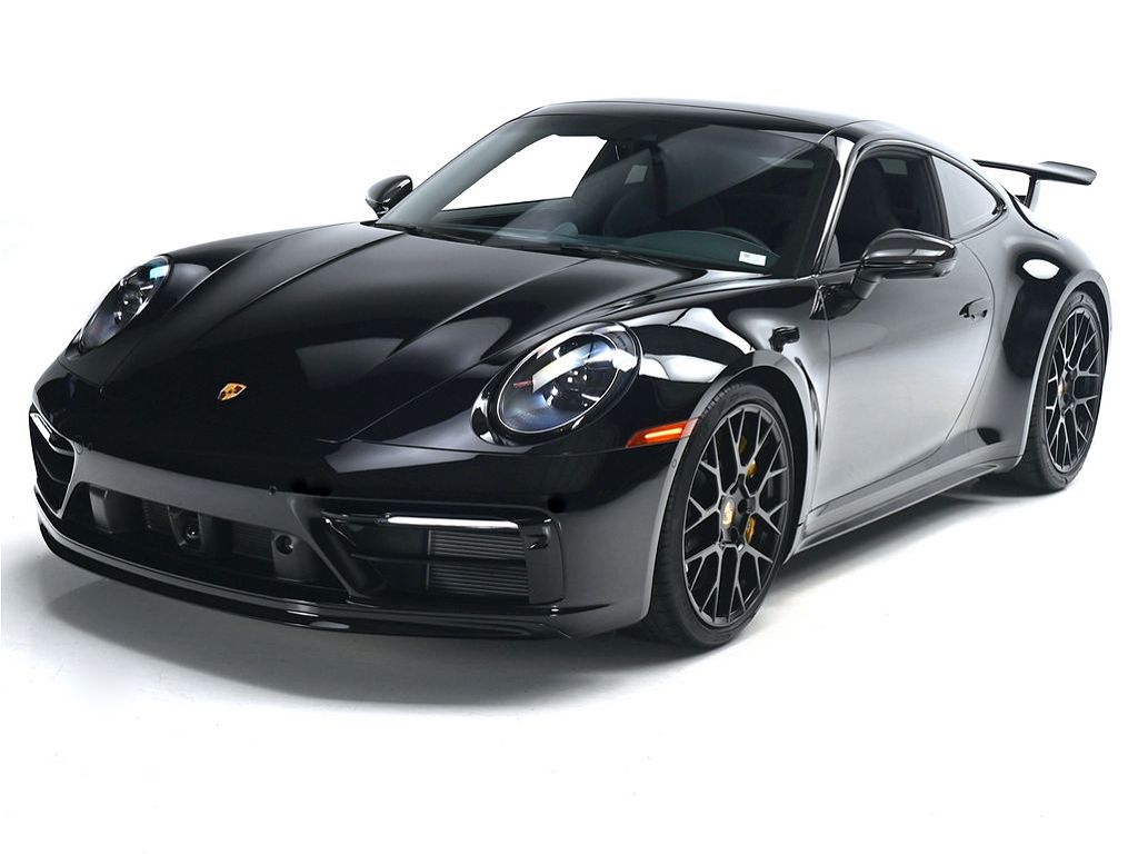 2024 Porsche 911 Carrera 4 GTS