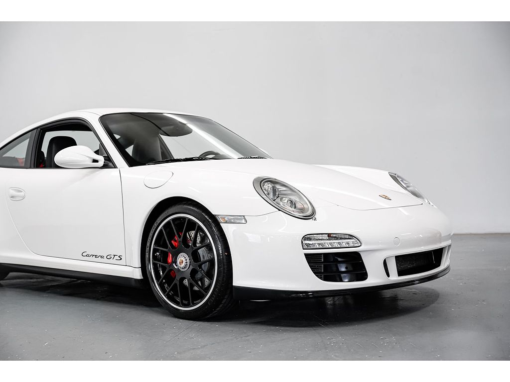 2011 Porsche 911 Carrera GTS