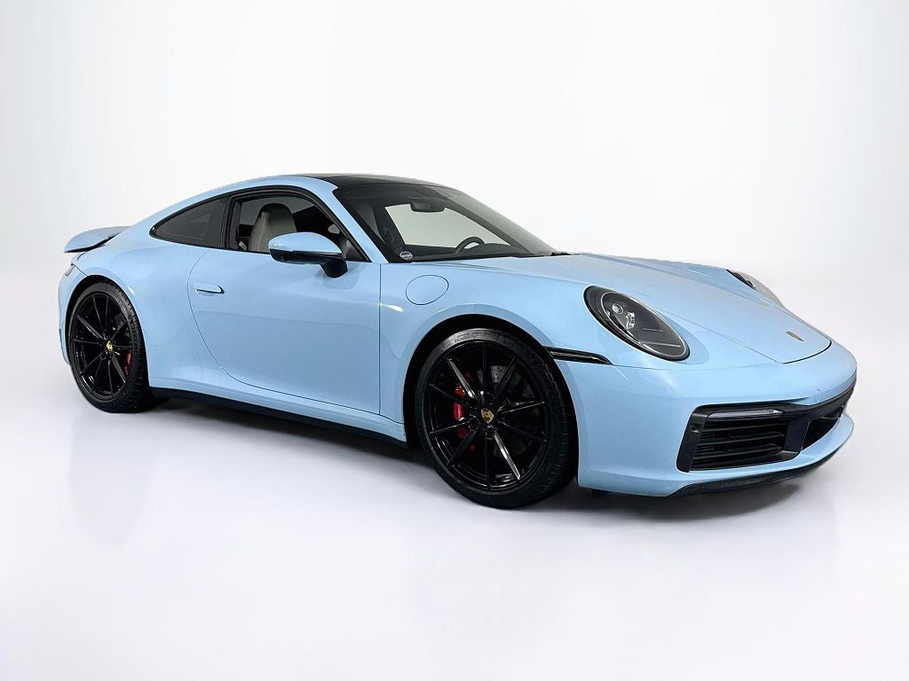 2024 Porsche 911 Carrera 4 GTS