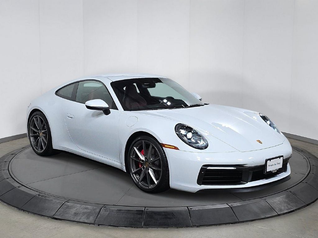 2020 Porsche 911 Carrera S
