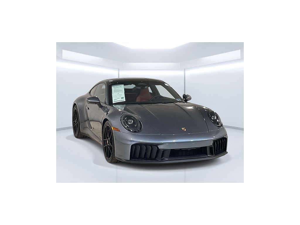 2026 Porsche 911 Carrera 4 GTS