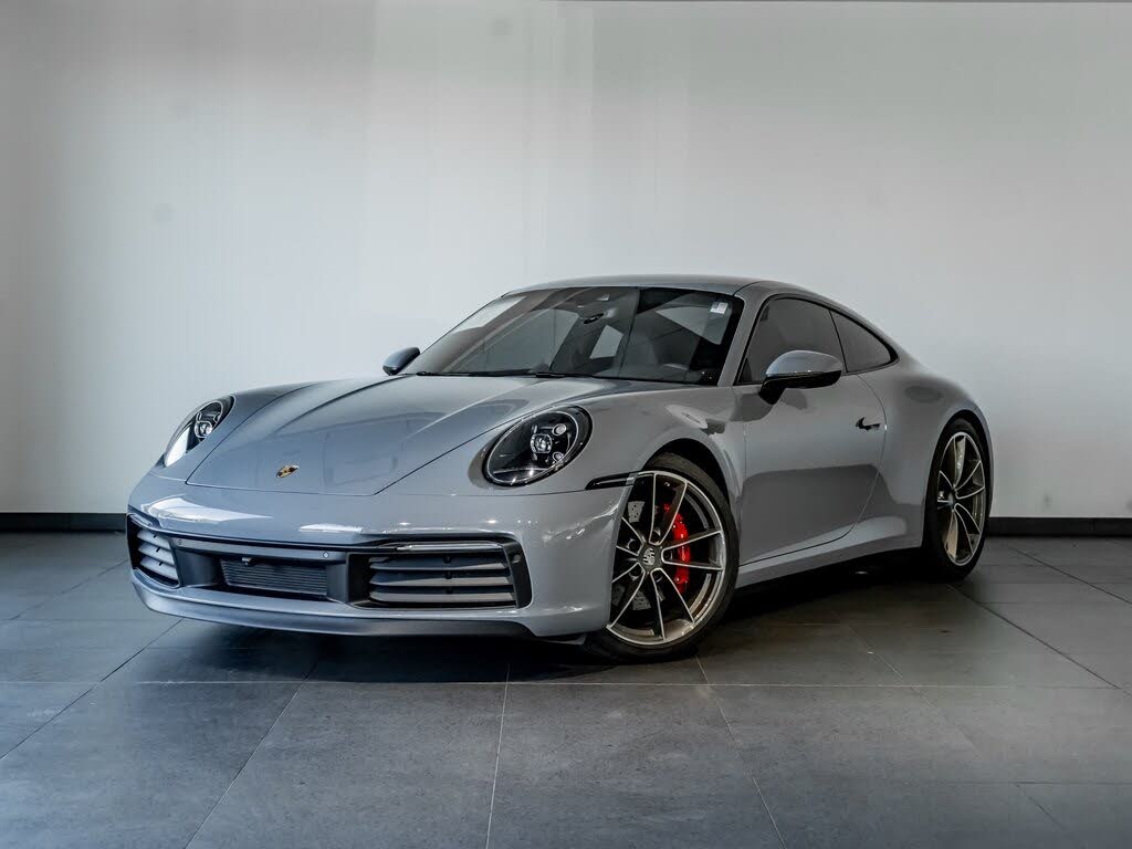 2024 Porsche 911 Carrera 4 GTS