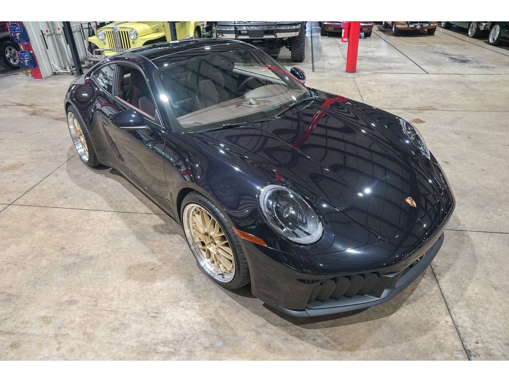 2025 Porsche 911 Carrera GTS