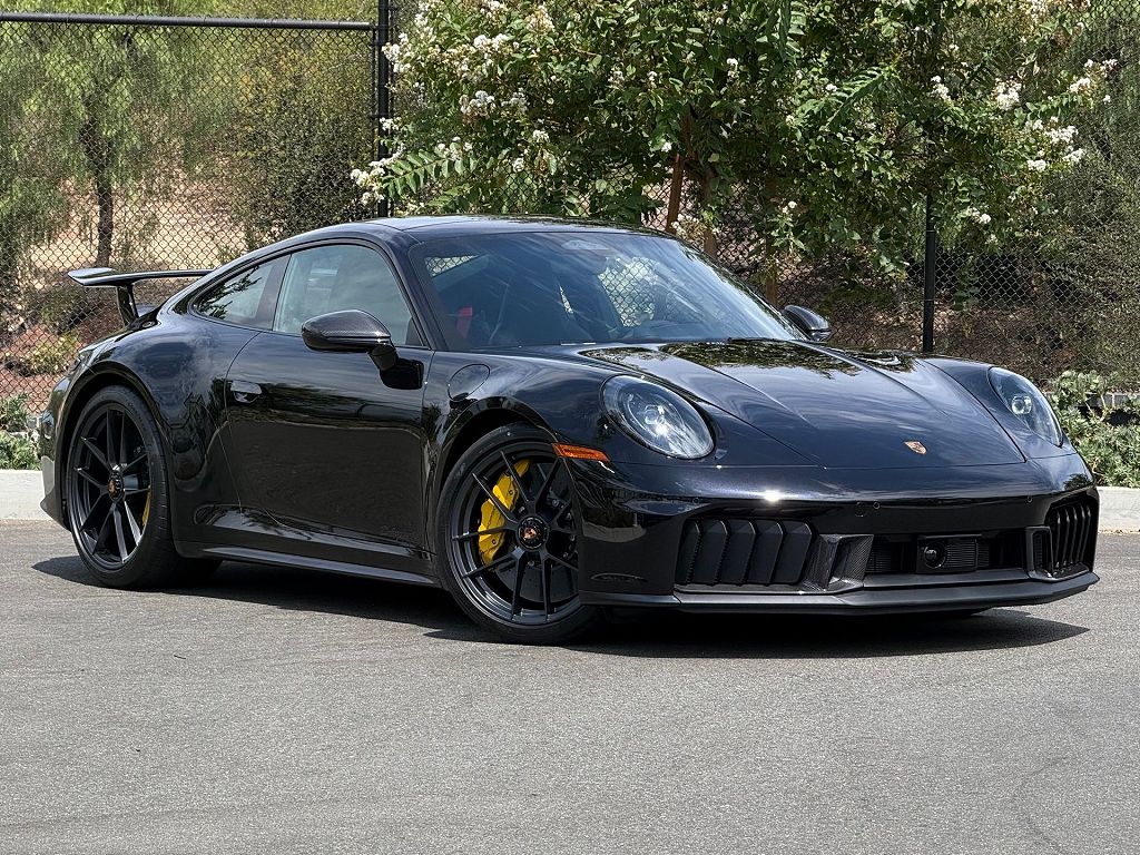 2026 Porsche 911 Carrera GTS