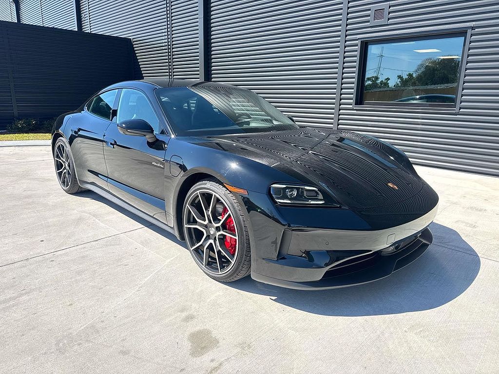 2025 Porsche Taycan 4S