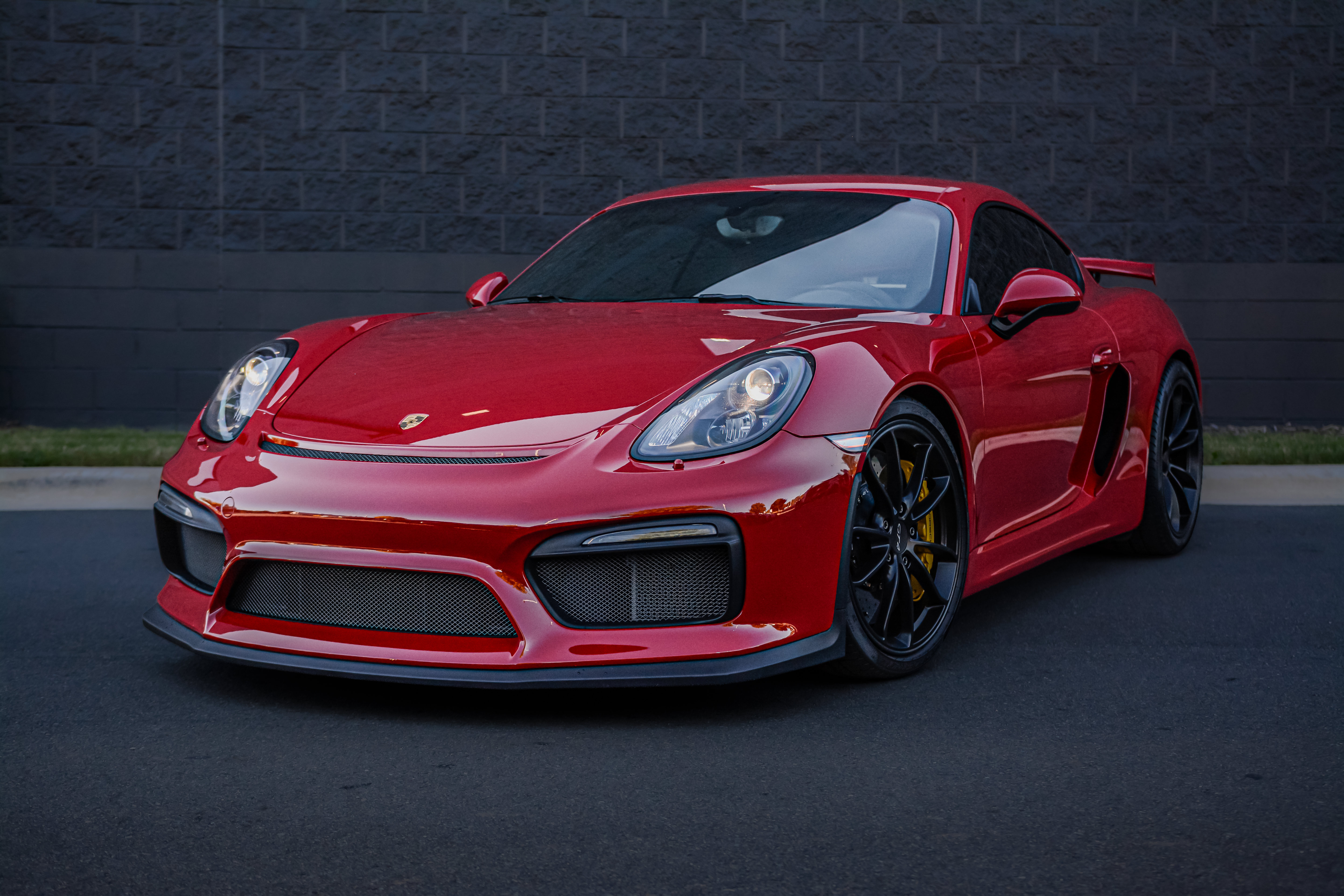 2016 Porsche Cayman GT4