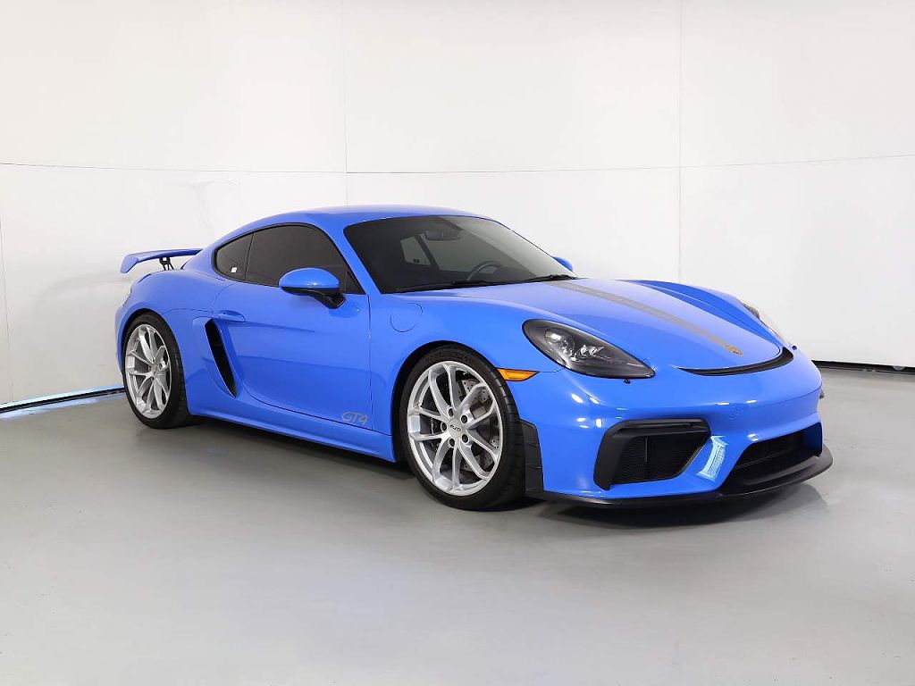 2023 Porsche 718 Cayman GT4