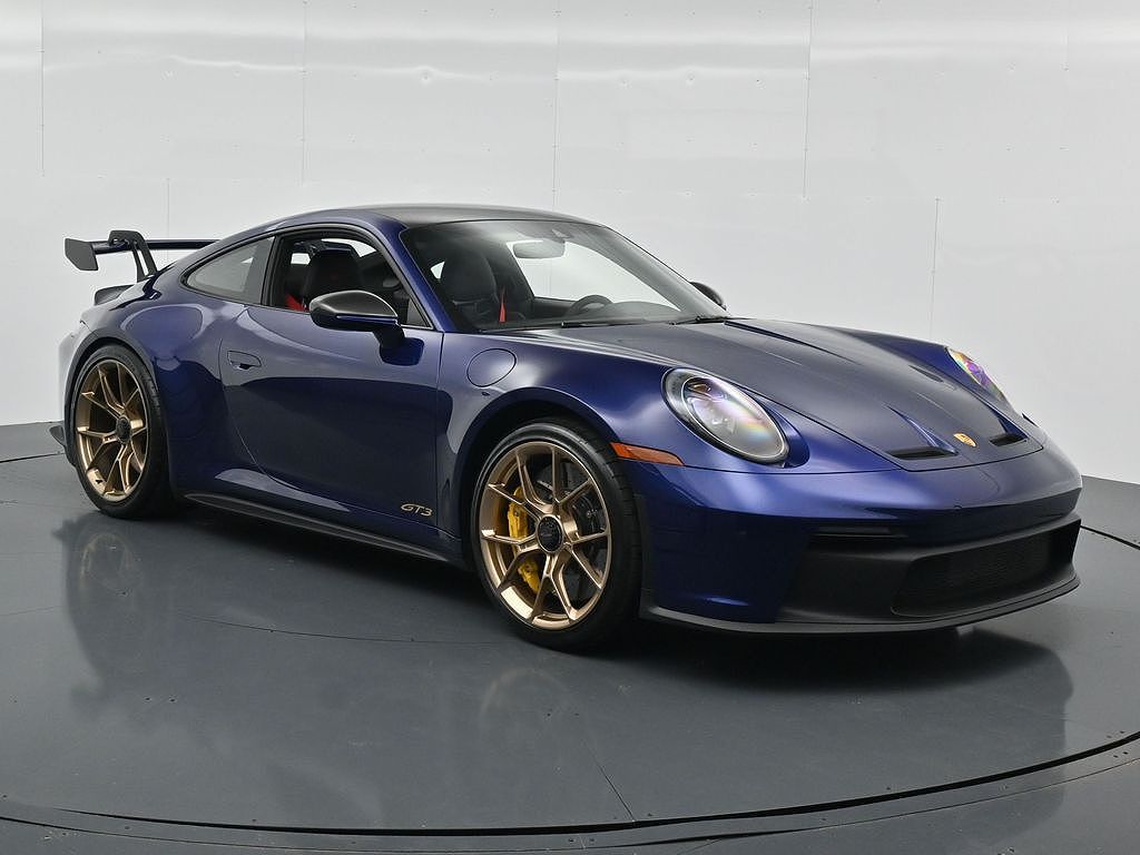 2022 Porsche 911 GT3 w/Touring Package