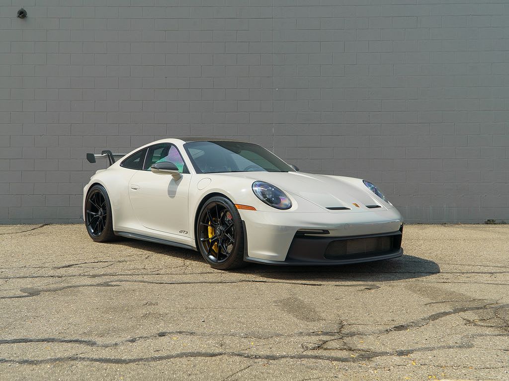 2022 Porsche 911 GT3 w/Touring Package