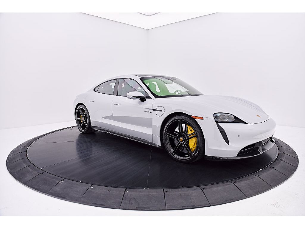 2021 Porsche Taycan Turbo