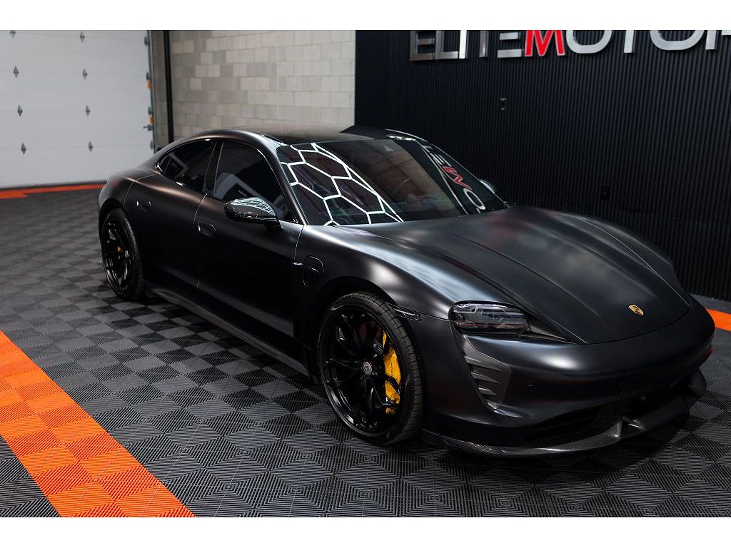 2020 Porsche Taycan Turbo S