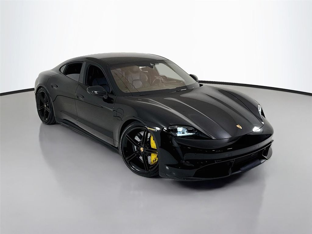 2021 Porsche Taycan Turbo