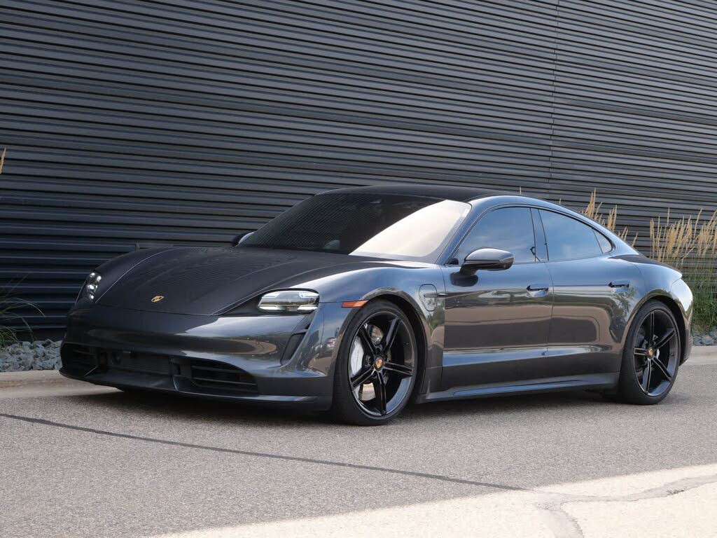 2020 Porsche Taycan Turbo S